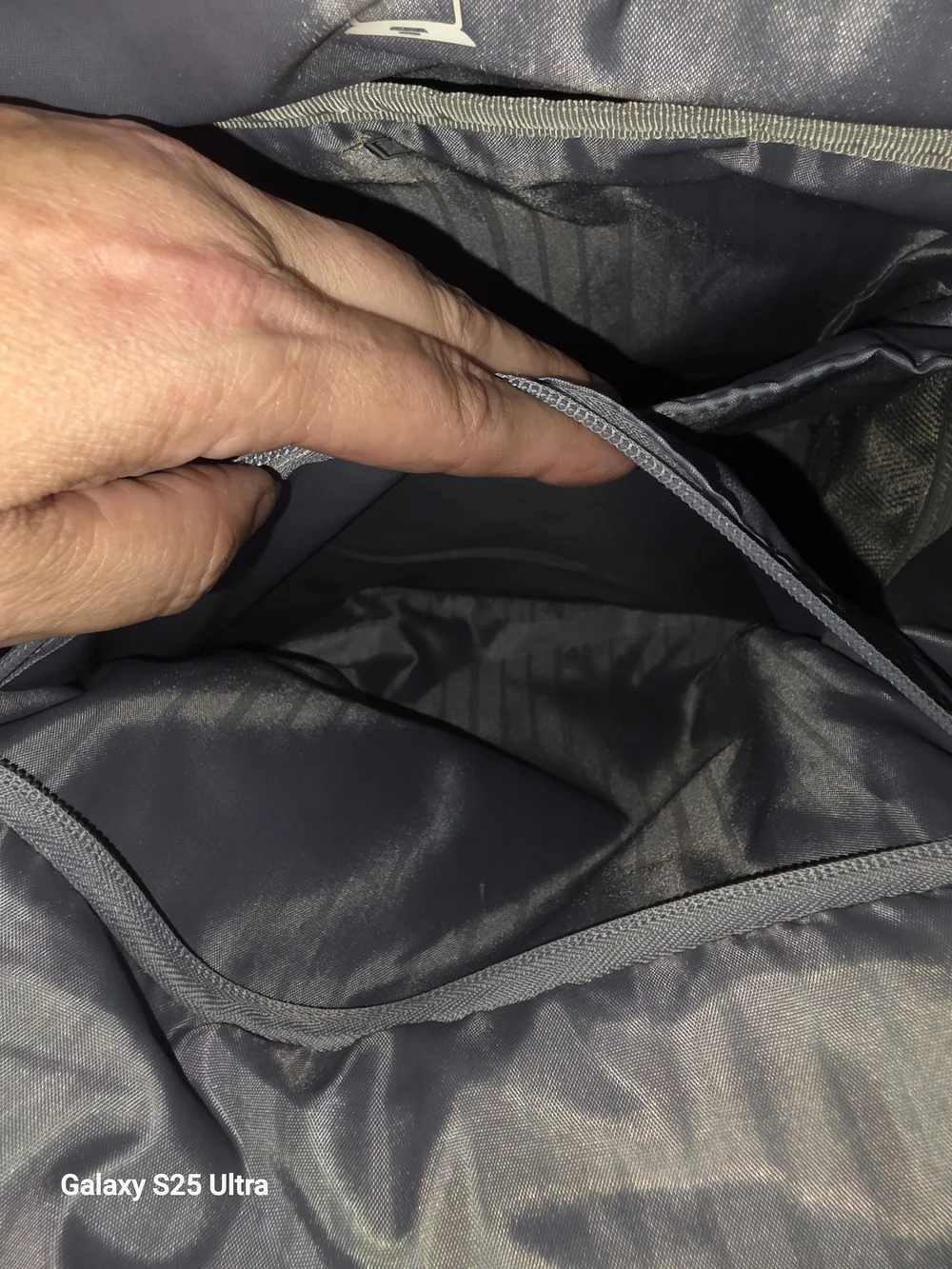 EMPSIGN 17 Inch Laptop Backpack - Picture 14 of 16